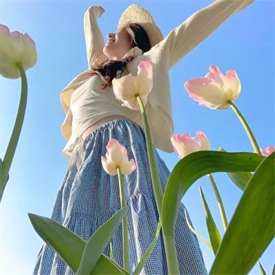 突如其蓝